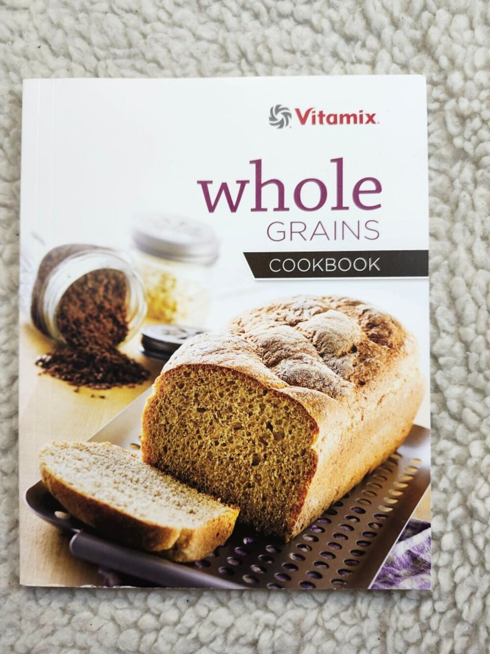 Vitamix Whole Grains Cookbook Vita-Mix Softcover Recipes Bread Oat Porridge